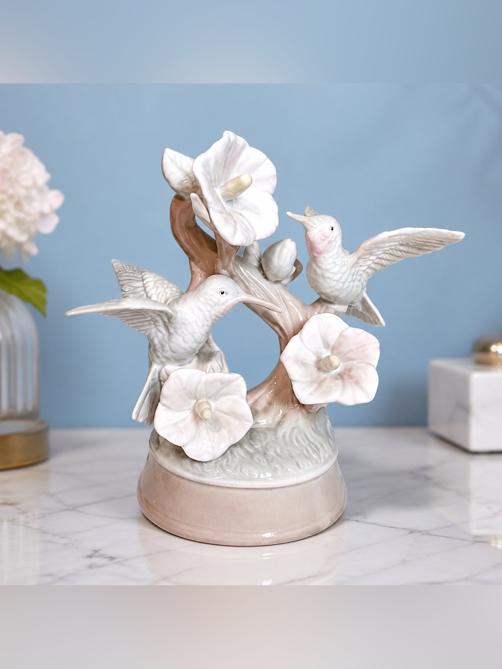 Simeon Hummingbird Musical Statue